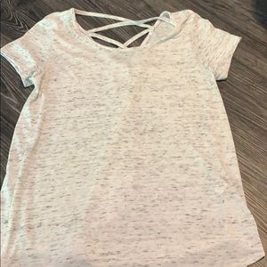 Super cute criss cross top